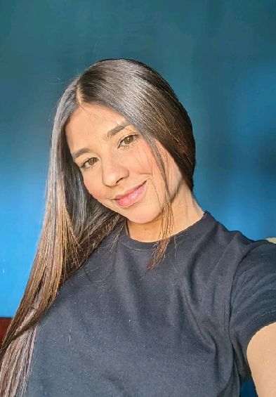 Ciela, a Latina live cam host from Venezuela